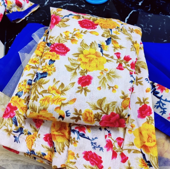 Bollywood half blue &half net saree with printed petticoat & blouse 💕 - Picture 11 of 11